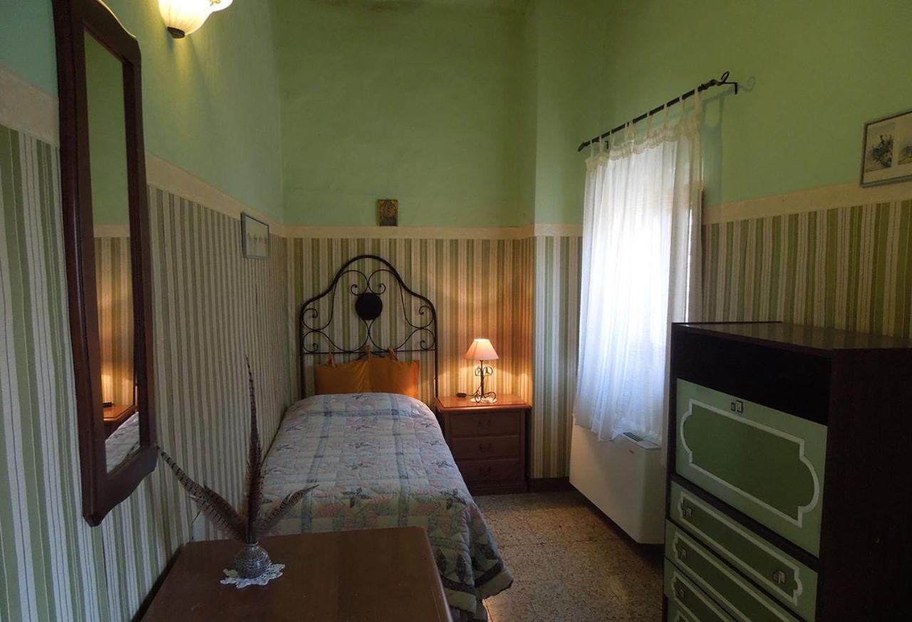 Il Giuggiolo - La Collina Della Quiete Bed and Breakfast Certaldo Esterno foto