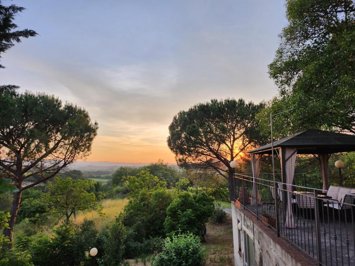 Il Giuggiolo - La Collina Della Quiete Bed and Breakfast Certaldo Esterno foto