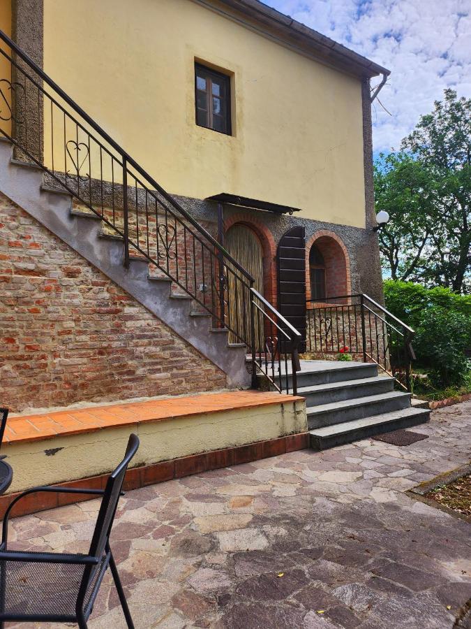 Il Giuggiolo - La Collina Della Quiete Bed and Breakfast Certaldo Esterno foto