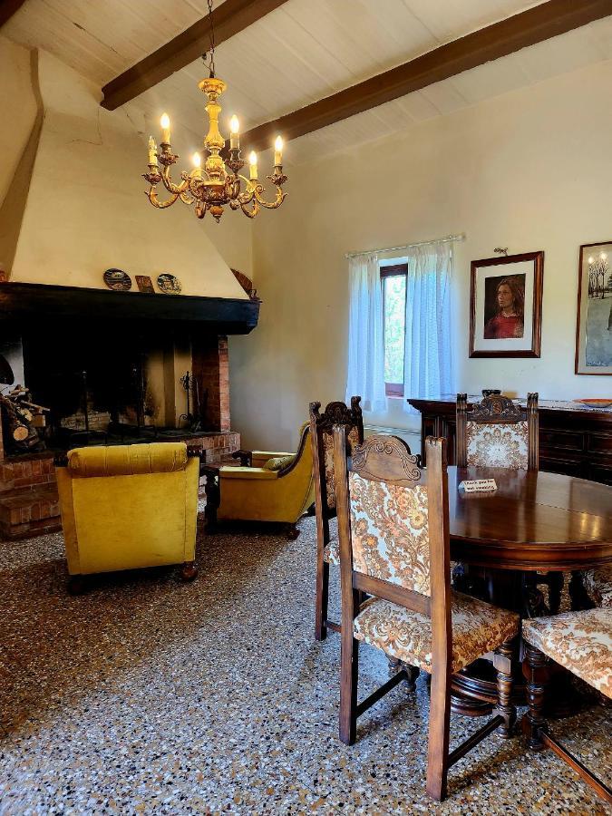 Il Giuggiolo - La Collina Della Quiete Bed and Breakfast Certaldo Esterno foto